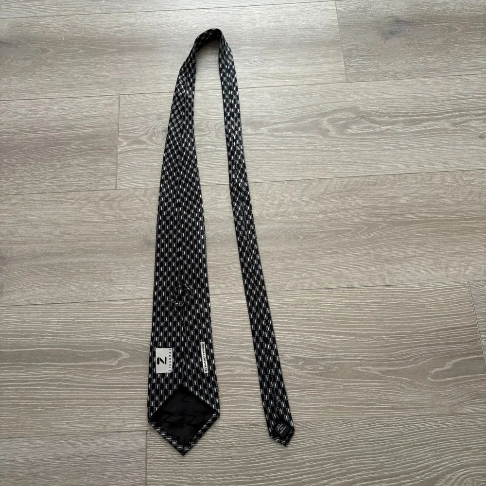 Ziggurat By Mulberry Neckwear Mens Black White‎ Geometric Classic Silk Neck Tie
